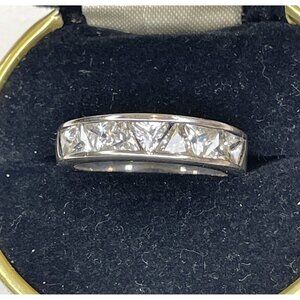 Pretty Triangle Pave Cubic Zirconia Band Ring Signed PJM CZ Size 9
